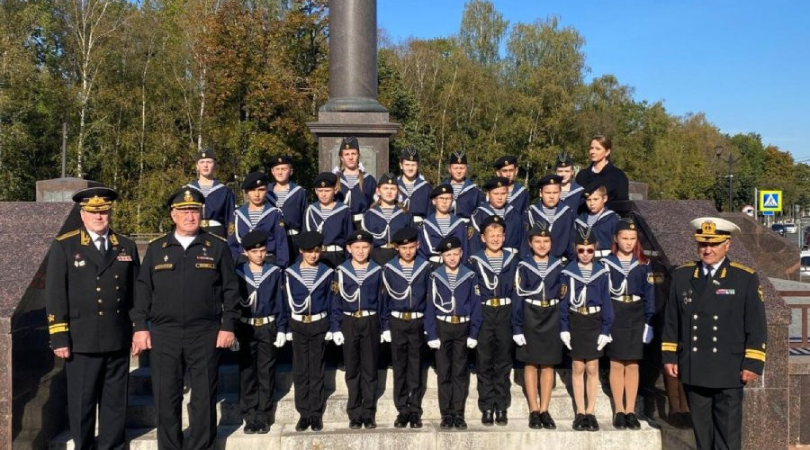 Церемония посвящения в кадеты в Гатчине